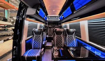 Chauffeured black car service in Dallas